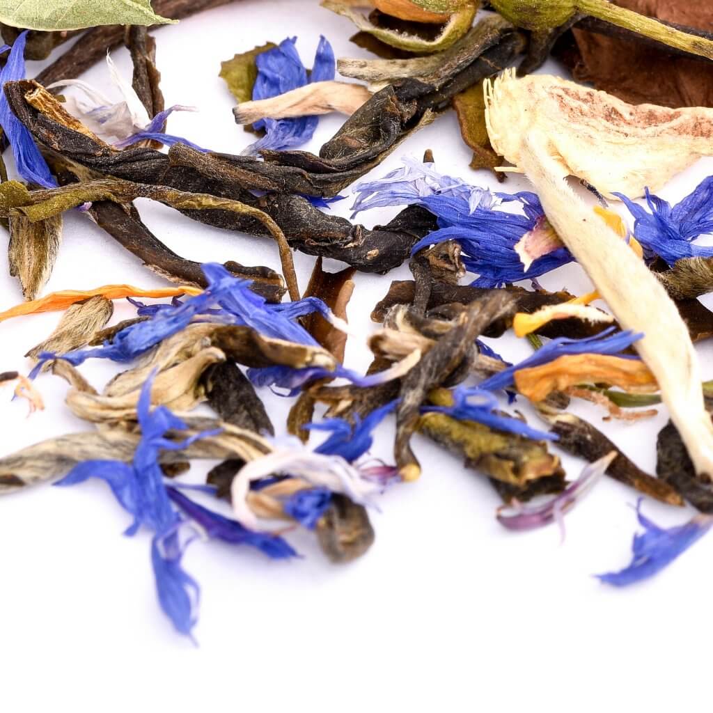 drinking tea help improve health