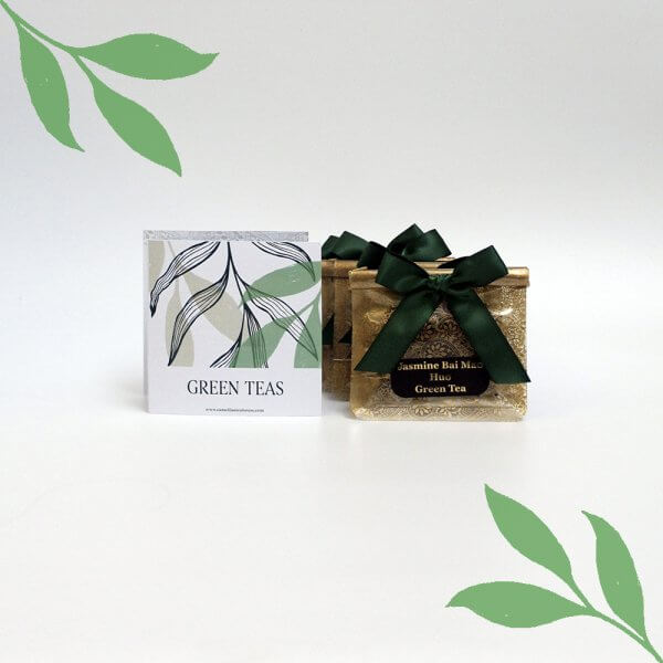 Loose leaf green tea bags and insert
